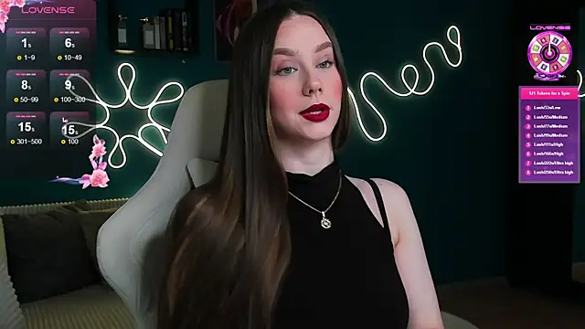 Snapshot of katie_taylorr chatting on October 20, 2025, 2:02 am katie taylorr online show from October 20, 2025, 2:02 am