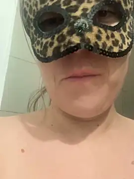 Snapshot of Lyannabuena69 chatting on March 4, 2025, 6:15 am Lyannabuena69 online show from March 4, 2025, 6:15 am