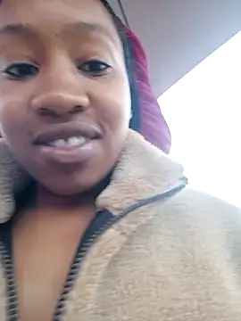 Snapshot of CocoSexyBabe chatting on February 18, 2025, 5:09 am CocoSexyBabe online show from February 18, 2025, 5:09 am