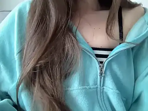 Lovewithyoud online show from December 25, 2024, 9:13 am