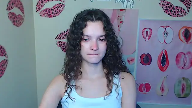  SusieSu  online show from December 20, 2025, 7:22 am