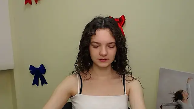  SusieSu  online show from January 25, 2025, 7:38 am