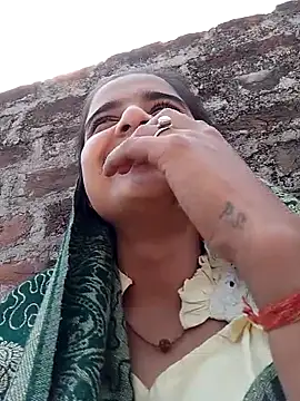 Snapshot of Cute-Nilam chatting on February 20, 2025, 6:50 am Cute-Nilam online show from February 20, 2025, 6:50 am