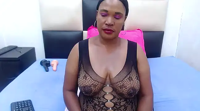 LICKABLEASSxxxx online show from February 25, 2025, 7:38 pm