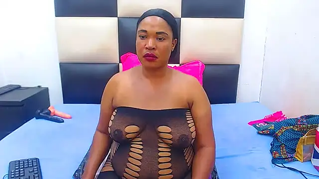 LICKABLEASSxxxx online show from March 19, 2025, 7:38 pm