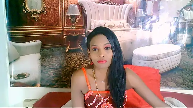 Snapshot of IndianLoveBug chatting on October 7, 2025, 5:47 pm IndianLoveBug online show from October 7, 2025, 5:47 pm