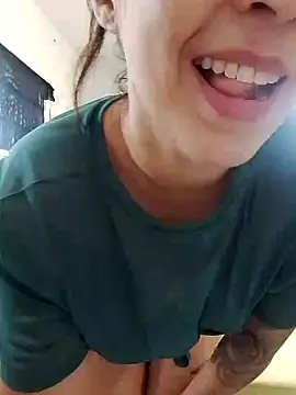 Gabrielleof online show from September 29, 2025, 3:39 pm