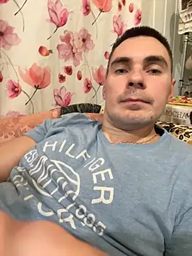 Rowing199456 online show from September 26, 2025, 10:38 pm