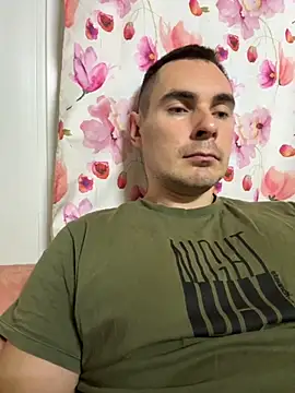 Rowing199456 online show from September 16, 2025, 11:28 pm