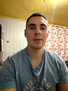 Rowing199456 online show from September 30, 2025, 6:14 pm