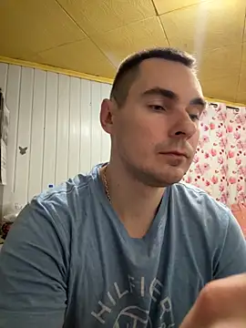 Rowing199456 online show from September 19, 2025, 10:47 pm