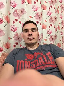 Rowing199456 online show from October 5, 2025, 10:55 pm