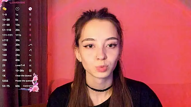 Snapshot of EvaBradley chatting on October 8, 2025, 6:30 pm EvaBradley online show from October 8, 2025, 6:30 pm