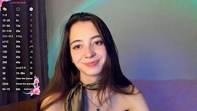 Snapshot of EvaBradley chatting on October 5, 2025, 6:42 pm EvaBradley online show from October 5, 2025, 6:42 pm