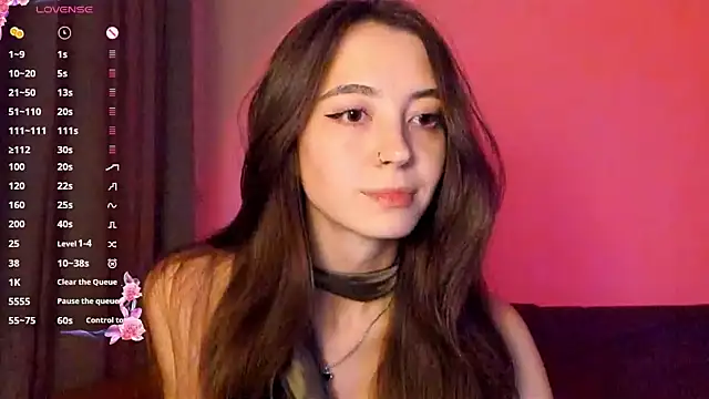 Snapshot of EvaBradley chatting on September 20, 2025, 6:35 pm EvaBradley online show from September 20, 2025, 6:35 pm