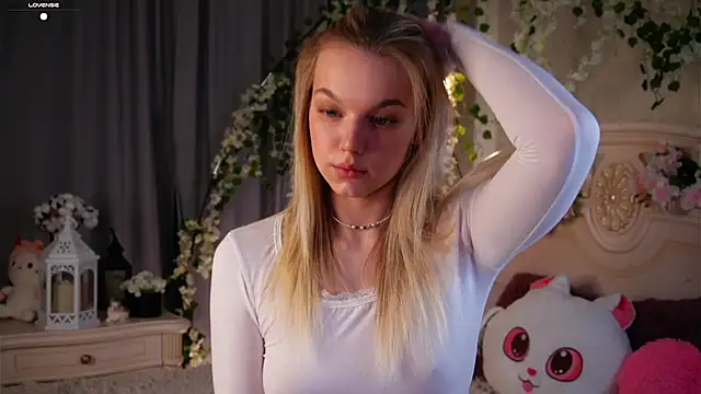 EdlinAlliston online show from November 5, 2025, 2:09 pm