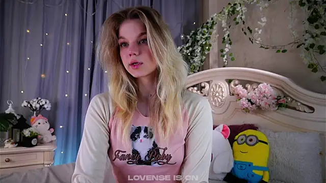 EdlinAlliston online show from February 17, 2026, 3:53 pm