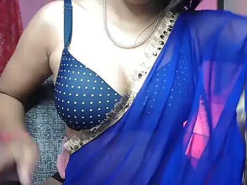 Cute-Hazel online show from February 21, 2025, 12:38 am