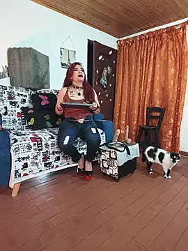 Snapshot of keila_j chatting on February 9, 2026, 11:30 am keila j online show from February 9, 2026, 11:30 am