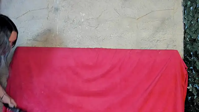 Scarlett  Fox   online show from December 15, 2025, 11:27 am