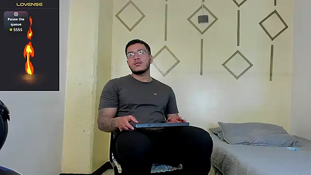 jeisonstark online show from October 8, 2025, 7:14 pm