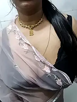 Anamika Kapoor online show from January 28, 2025, 11:50 pm