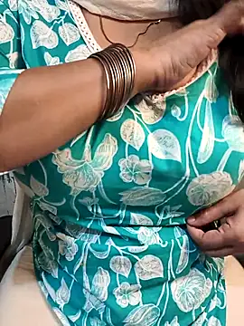 Snapshot of Anamika_Kapoor chatting on September 19, 2025, 1:31 am Anamika Kapoor online show from September 19, 2025, 1:31 am