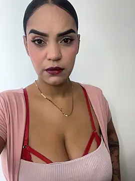 Snapshot of Sara-77 chatting on February 10, 2026, 3:22 pm Sara-77 online show from February 10, 2026, 3:22 pm