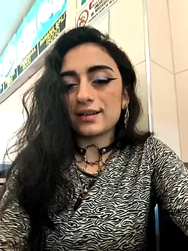 Lila Desiree online show from November 20, 2025, 10:09 pm