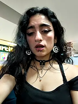 Lila Desiree online show from January 12, 2026, 12:06 am