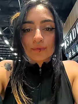 Lila Desiree online show from January 23, 2025, 12:57 am