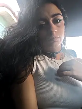 Lila Desiree online show from September 25, 2025, 10:05 pm