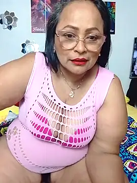 ScarletthJhonson- online show from February 22, 2025, 2:39 am