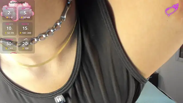 Snapshot of Dark_hairy_ chatting on March 12, 2025, 3:13 am Dark hairy  online show from March 12, 2025, 3:13 am