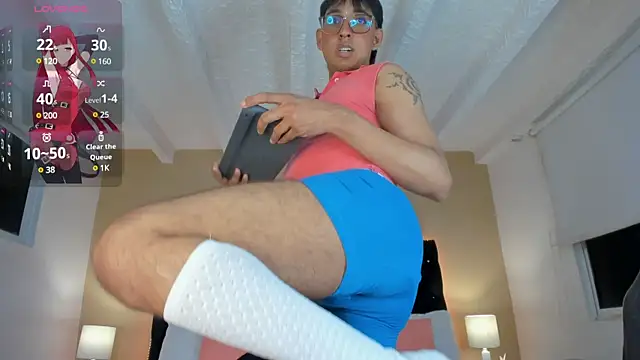 Snapshot of Dark_hairy_ chatting on February 27, 2025, 3:40 am Dark hairy  online show from February 27, 2025, 3:40 am