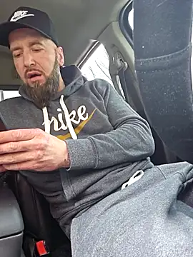 Beardedtattood online show from March 3, 2025, 1:23 pm