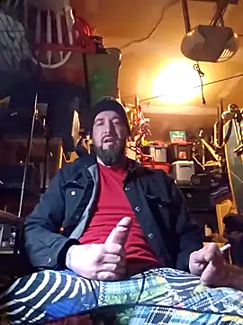Beardedtattood online show from February 27, 2025, 11:50 am