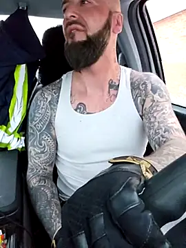 Beardedtattood online show from February 16, 2025, 12:43 pm