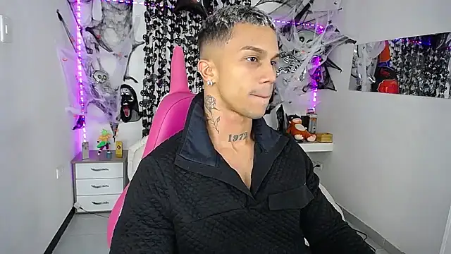 Leonard Price online show from October 15, 2025, 1:37 am