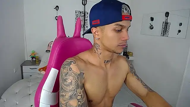 Leonard Price online show from September 19, 2025, 1:09 am