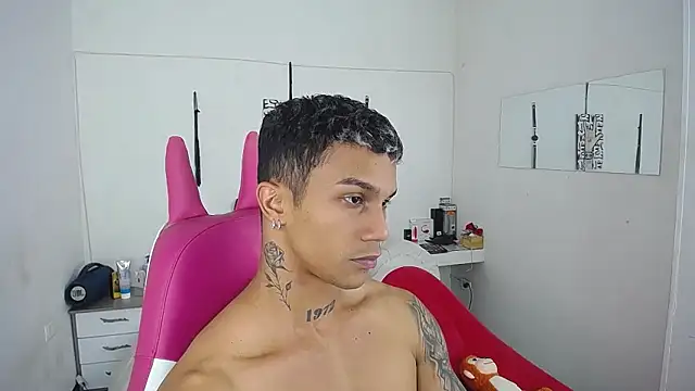 Leonard Price online show from November 28, 2025, 10:04 am