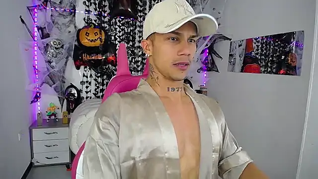 Leonard Price online show from October 11, 2025, 1:17 am