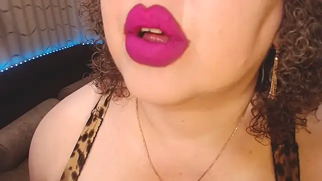 BustyKatty online show from March 13, 2026, 2:33 pm