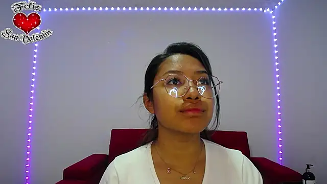 ricura mily online show from February 20, 2025, 12:41 am