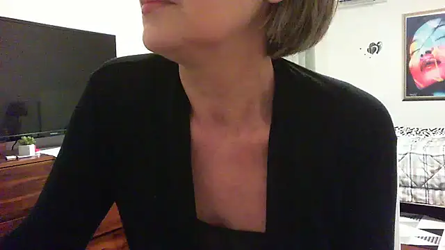   Angel78   online show from February 26, 2025, 12:27 pm