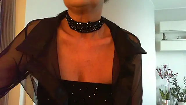   Angel78   online show from December 17, 2025, 12:43 pm