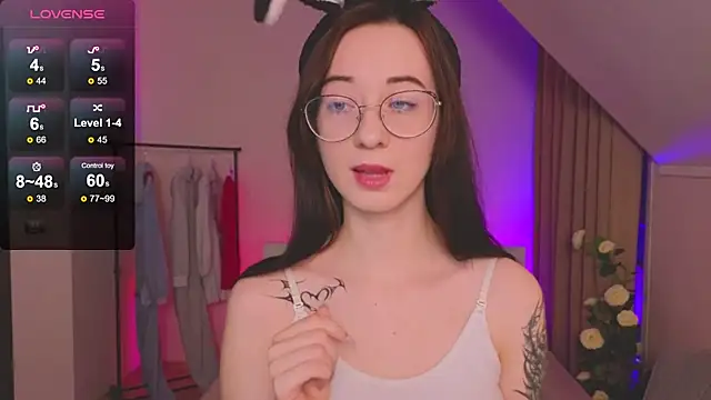 Dark Lola  online show from February 4, 2025, 9:49 am