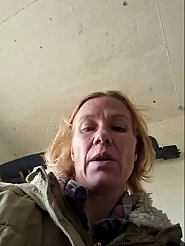 Snapshot of yola181 chatting on February 7, 2025, 12:50 pm yola181 online show from February 7, 2025, 12:50 pm