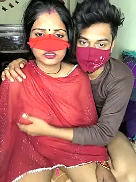 Snapshot of Indian_Lust_Couple chatting on February 27, 2025, 12:14 am Indian Lust Couple online show from February 27, 2025, 12:14 am