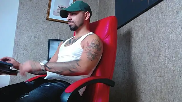 NigelBoydXXX online show from January 8, 2025, 5:59 pm